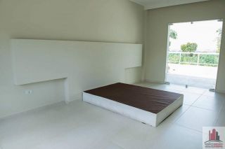 Casa em Cond. em Aldeia 4 Suítes 500m²