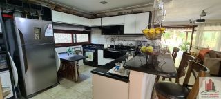 Aldeia - Casa em Cond. Aldeia 262m² 4 Quartos 1 Suíte Piscina e Gourmet