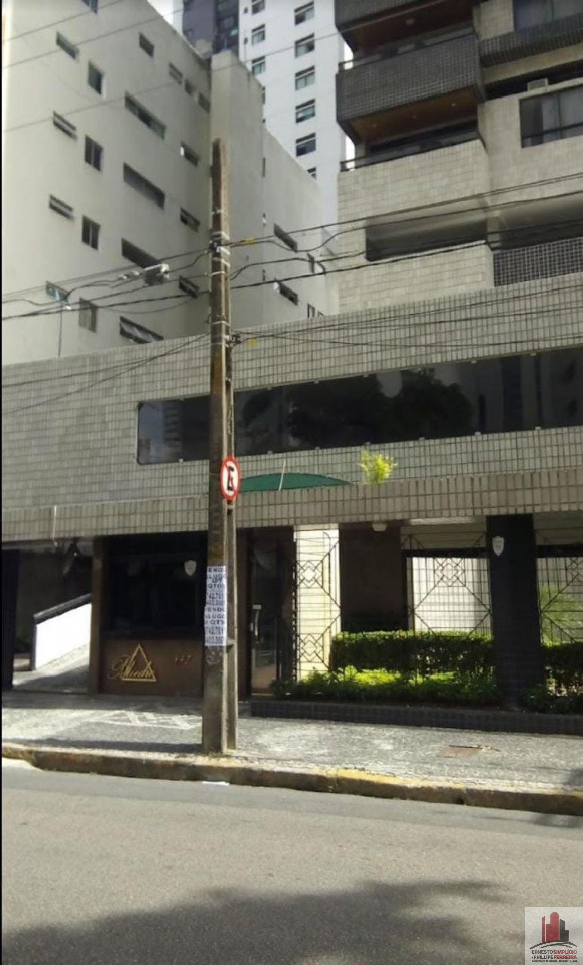 Edifício Poliedro - Cobertura 5 Quartos 3 Suítes 227m²