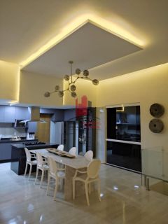 Casa em Cond. em Aldeia 4 Suítes 417m² c/ Piscina