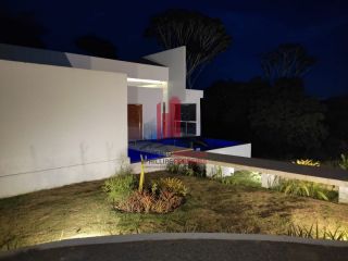 Casa em Cond. em Aldeia 4 Suítes 417m² c/ Piscina