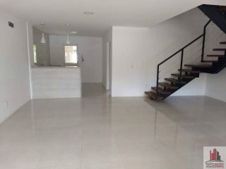 Locação Casa Duplex em Aldeia com 4 Suítes 280m²