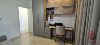 Casa em Condomínio 4 Quartos sendo 2 Suítes - Excelente Localização