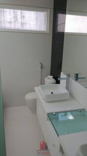 Casa Condomínio em Aldeia 4 Suítes 300m²