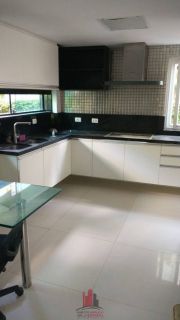 Casa Condomínio em Aldeia 4 Suítes 300m²