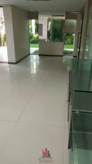 Casa Condomínio em Aldeia 4 Suítes 300m²