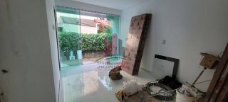 Casa em Aldeia com Fina Acabamento em Excelente Condomínio 3 Suítes