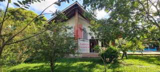 Chácara no Km 10 com 5 Suítes Salão de Festa e Piscina