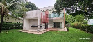 Casa em Condomínio 4 Quartos sendo 1 Suíte Espaço Gourmet