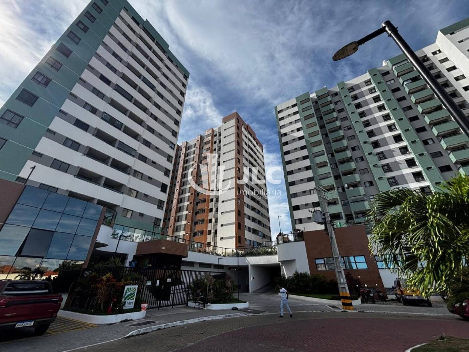 Apartamento à venda Condomínio Le Vert