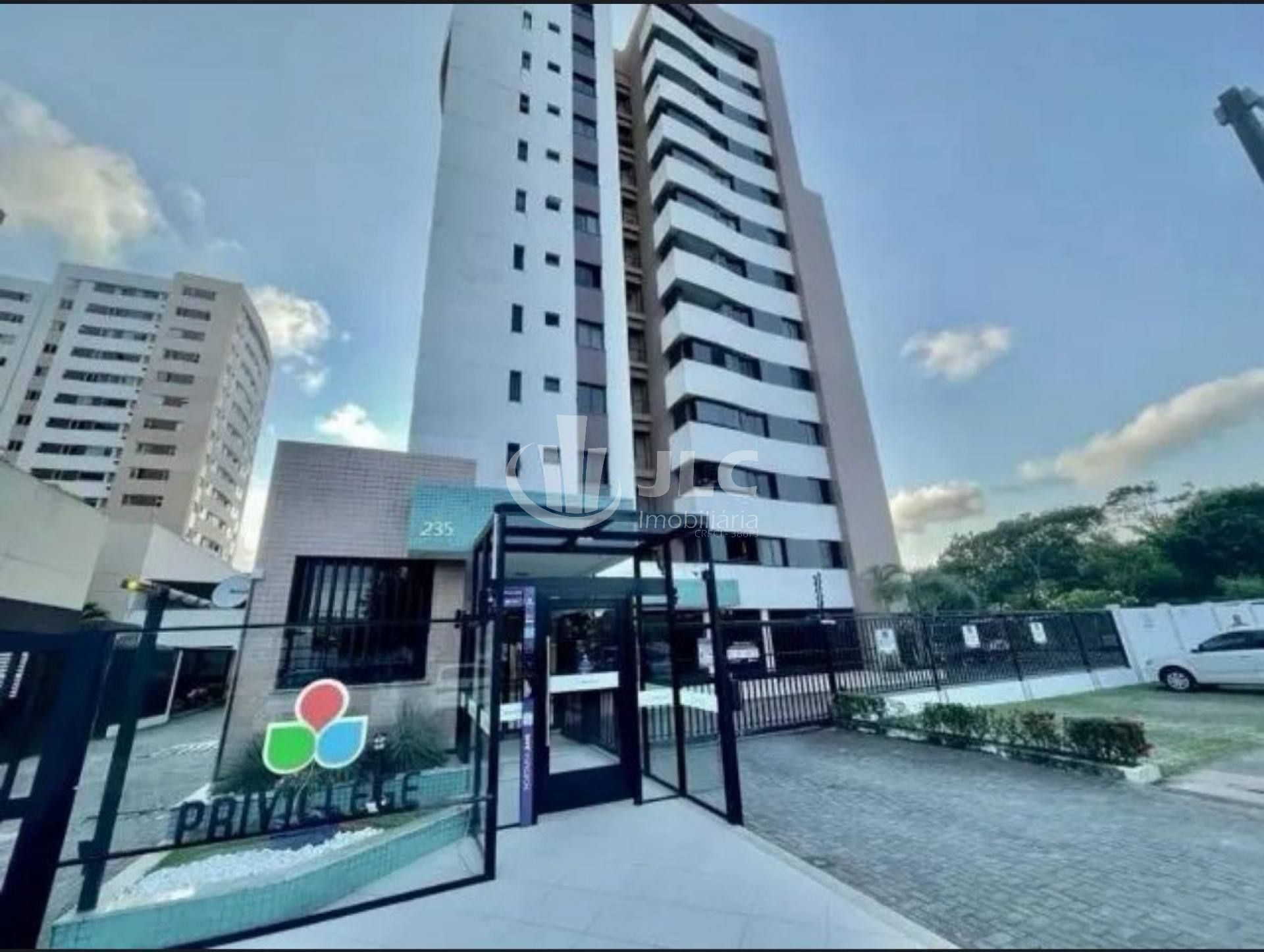 CONDOMINIO PRIVILLEGE RESIDENCE