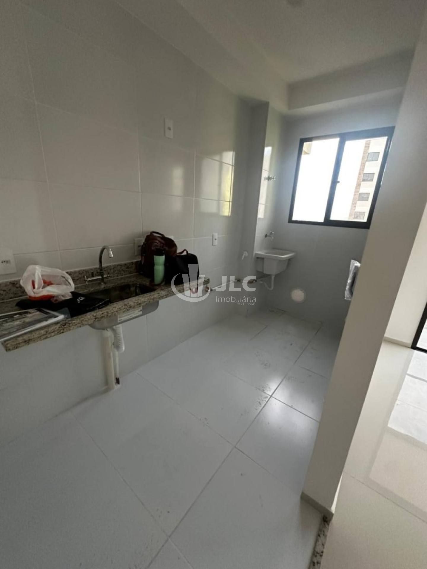 Marbello Residence -  Varanda com vista para o mar.