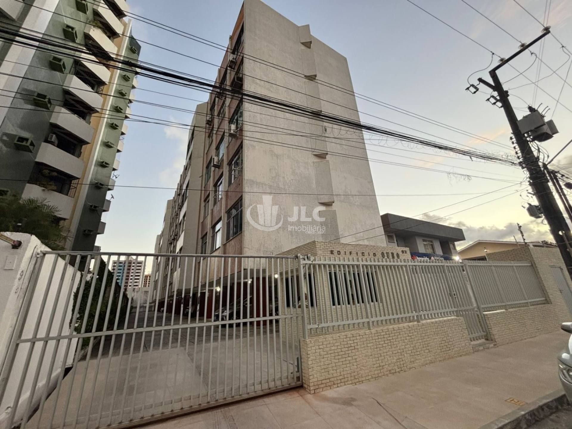 Apartamento semi-mobiliado para locação - Edifício Ouro