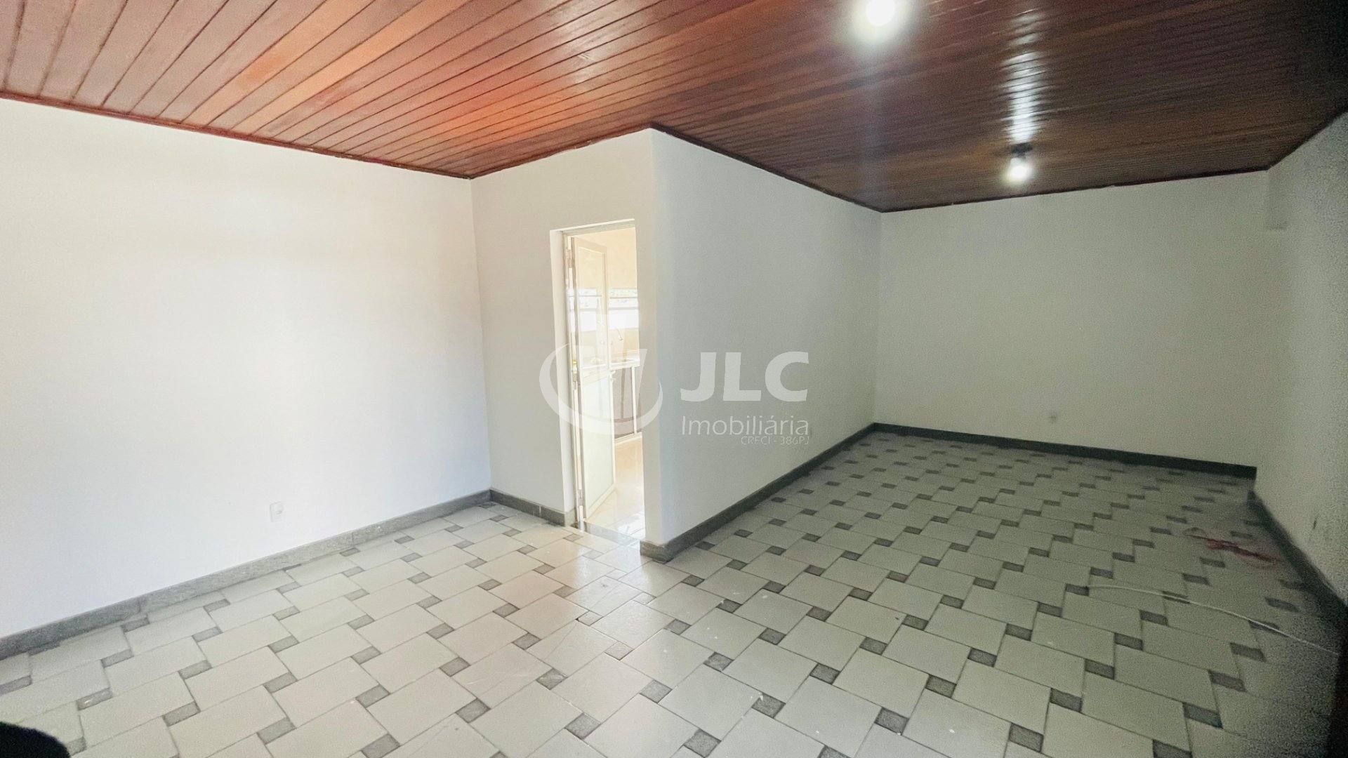 Casa no Conj. Beira Mar I