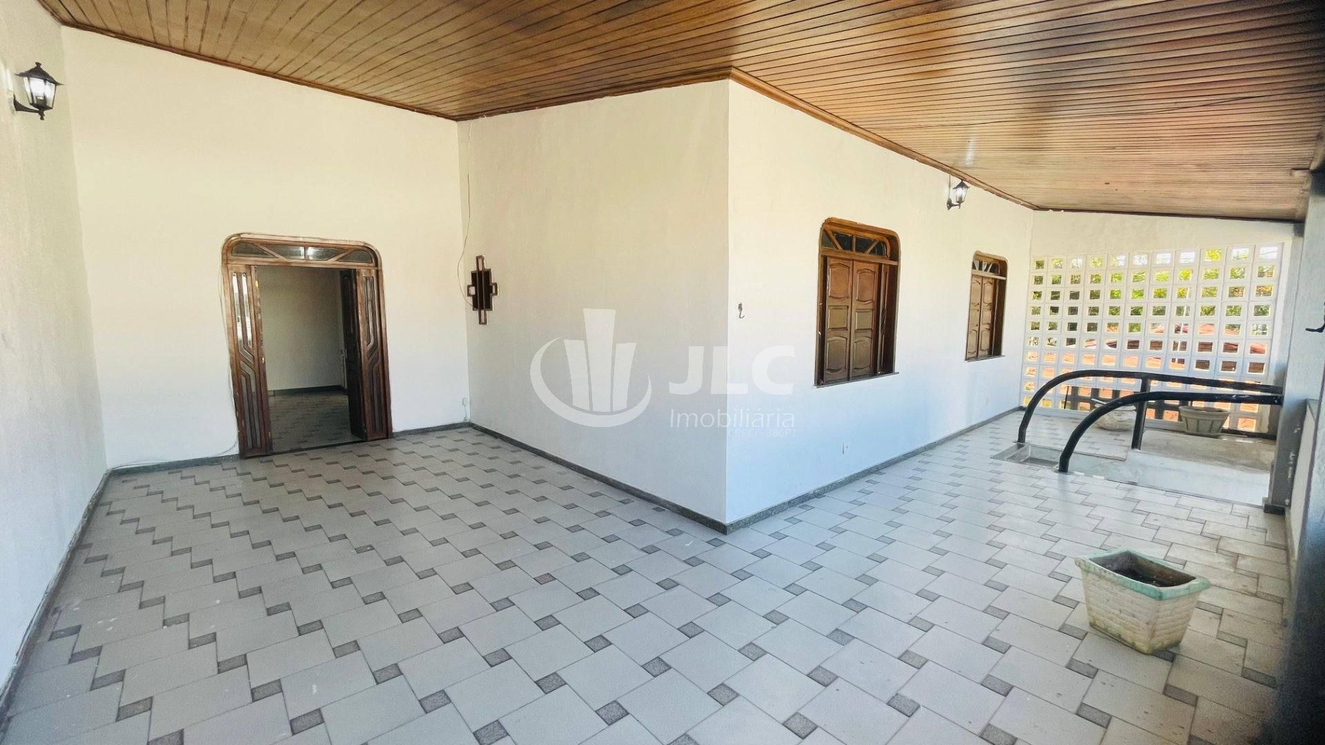 Casa no Conj. Beira Mar I