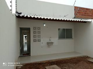 2 Casas Independentes Cada uma Com 3 Quartos 1 Suíte no Residencial Jardim Marivan
