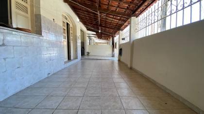 Casa a venda com 5 quartos no Bairro Salgado Filho