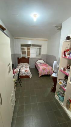 Casa a venda com 5 quartos no Bairro Salgado Filho