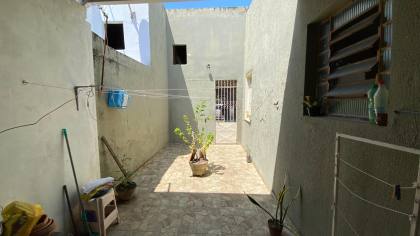 Casa a venda com 5 quartos no Bairro Salgado Filho