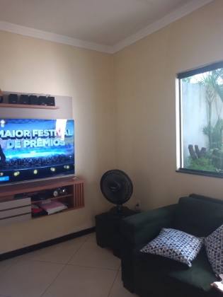 100m² Casa 3 Quartos 1 Suíte no Bairro Aeroporto