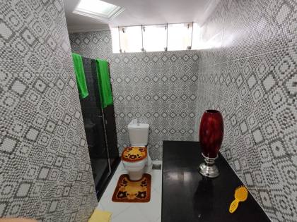 Condomínio Edifício Iate Apartamento a Venda