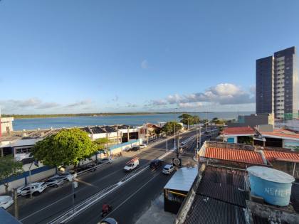 Condomínio Edifício Iate Apartamento a Venda