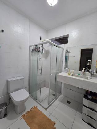 Casa No Mosqueiro a Venda com 4 quartos  Sendo 1 suíte