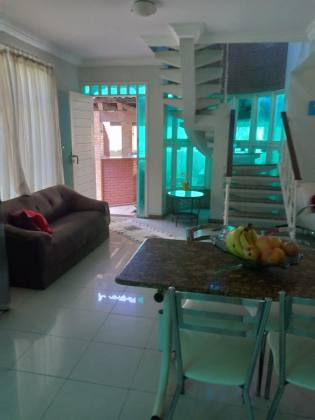 Casa a Venda Condomínio Melício Machado