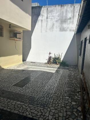 Casa  263m² a Venda com 4 Quartos 2 Suítes 2 Vagas de Garagem no Bairro Suíssa