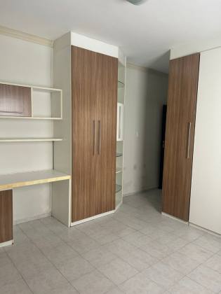 Casa  263m² a Venda com 4 Quartos 2 Suítes 2 Vagas de Garagem no Bairro Suíssa