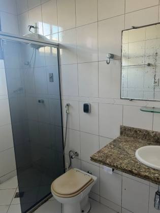 Casa  263m² a Venda com 4 Quartos 2 Suítes 2 Vagas de Garagem no Bairro Suíssa