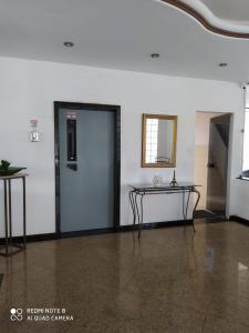 Apartamento À Venda Edifício Simone Beatriz Com 3 quartos com 1 suite.