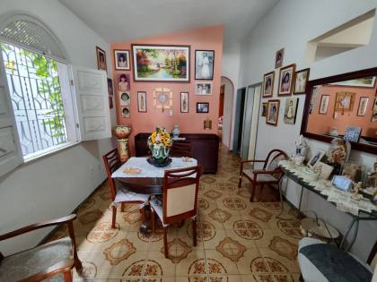 Casa À Venda No Bairro Suíssa Com 4 Quartos 2 Suítes 2 Vagas De Garagem