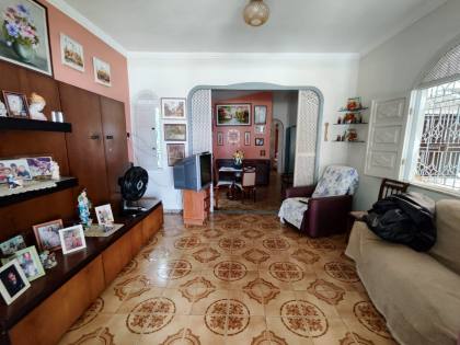 Casa À Venda No Bairro Suíssa Com 4 Quartos 2 Suítes 2 Vagas De Garagem