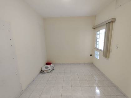 Casa 280M² À Venda No Bairro Grageru Com 3 Quartos 1 Suíte