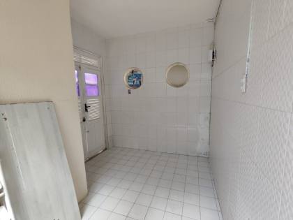 Casa 280M² À Venda No Bairro Grageru Com 3 Quartos 1 Suíte