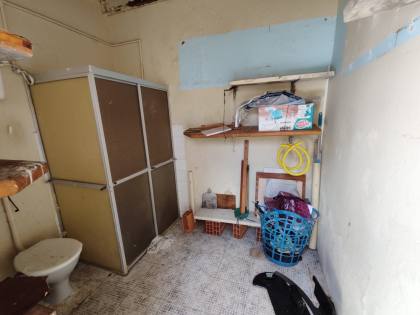 Casa 280M² À Venda No Bairro Grageru Com 3 Quartos 1 Suíte