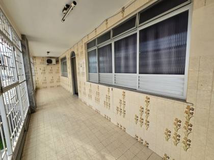 Casa 300m² a Venda com 3/4, 2 suítes, 2 Vagas de Garagem no Bairro Suíssa