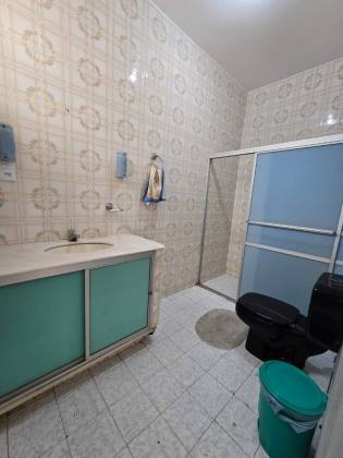 Casa 300m² a Venda com 3/4, 2 suítes, 2 Vagas de Garagem no Bairro Suíssa