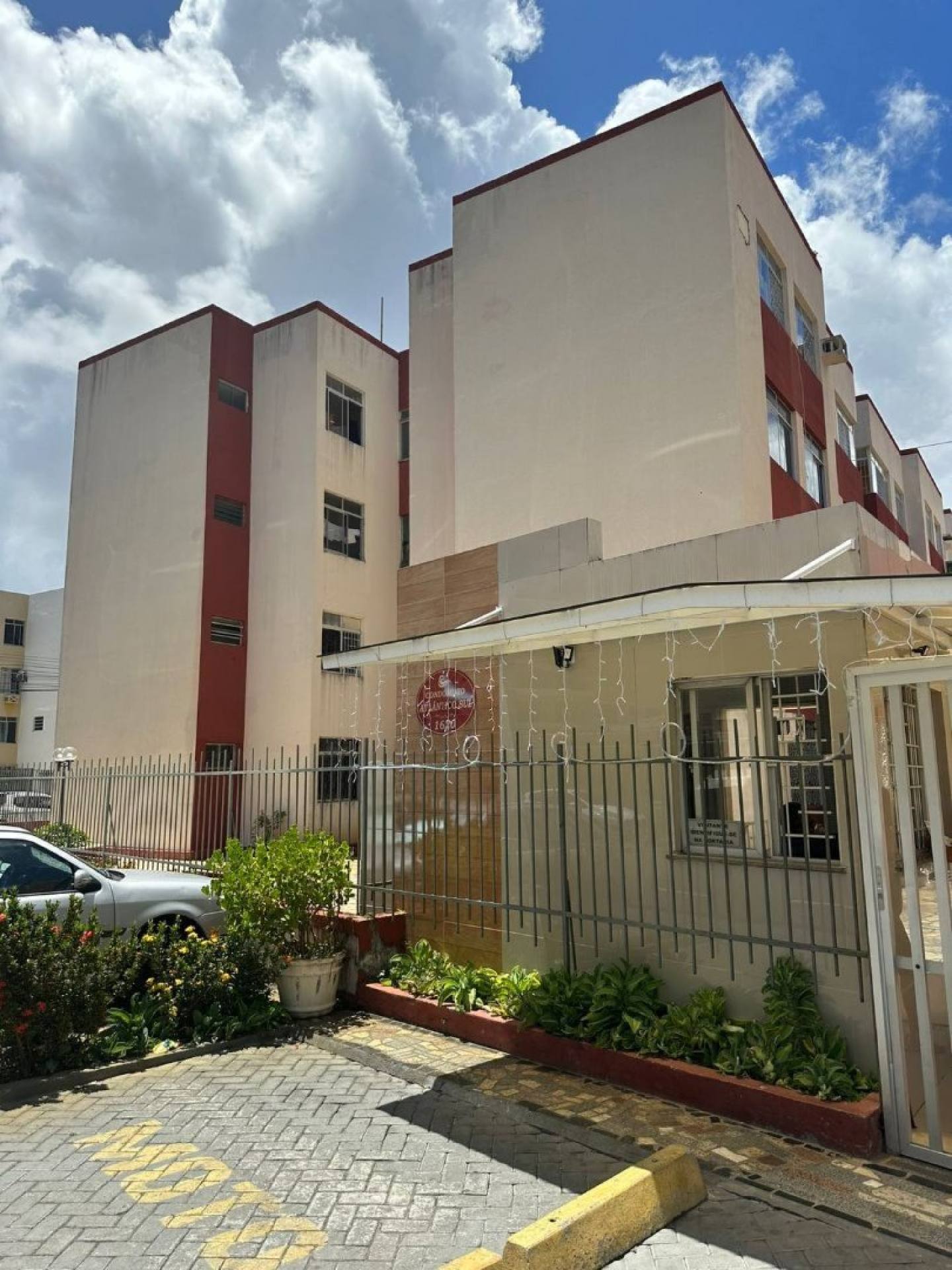 Vendo Apartamento no Condomínio Atlântico Sul Bairro Grageru