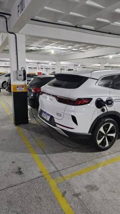 Apartamento a venda no Condomínio Monticello, 3 quartos 2 suíte no Bairro Farolândia