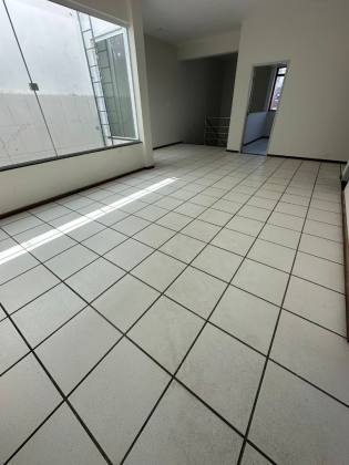 Alugo Prédio Comercial 456m² Com 10 Salas e 5 Banheiros No Bairro Salgado Filho