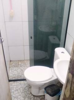 Casa Solta em 2 Pavimentos no Bairro Novo Paraíso