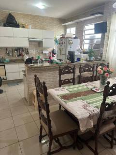 Casa Solta 300 Metros 4 Quartos Com Suíte no Bairro Suíssa