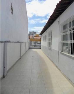 Vendo Casa Com 336 Metros Ideal para Ponto Comercial no Salgado Filho