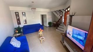 Casa Solta no Bairro Atalaia Com 4 Suítes Frente Leste Perto da Melício Machado