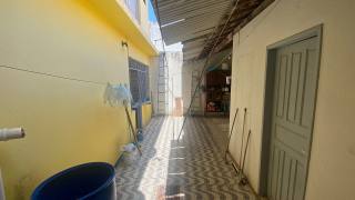 Casa Solta no Bairro Atalaia Com 4 Suítes Frente Leste Perto da Melício Machado