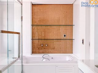 Apartamento Para Vender com 4 quartos 3 suítes no bairro Meireles em Fortaleza