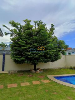 Casa no Condomínio Quintas do Lago Para Vender com 5 quartos 4 suítes em Eusébio