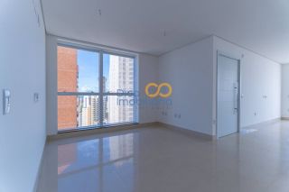 Alto Padrão no coração do Meireles- 209m2 - 3 Qts, 4 suítes, andar alto !